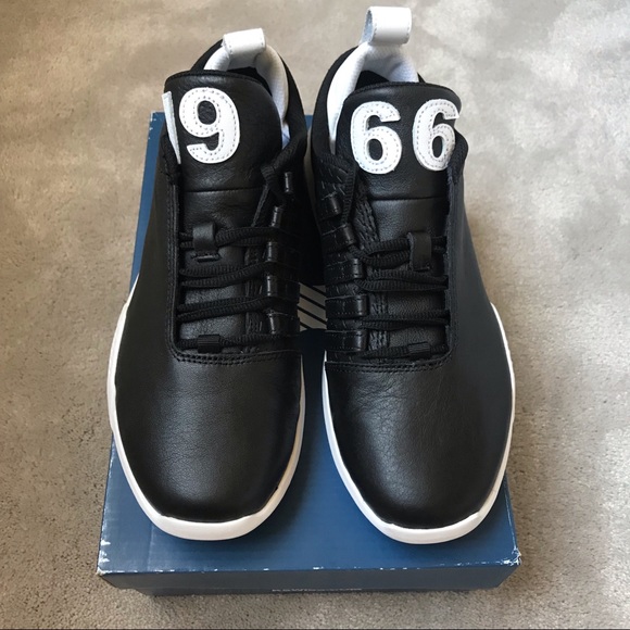 K-Swiss Gen-K Icon Sneaker ( Men’s ) - Picture 8 of 12